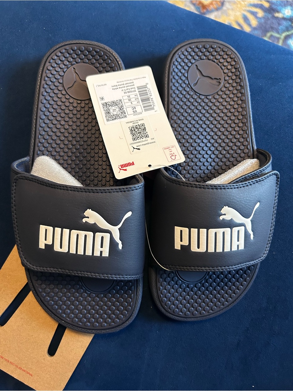 PUMA Navy Cool Cat V Slide Sandals (Big Kid) - Size 6
